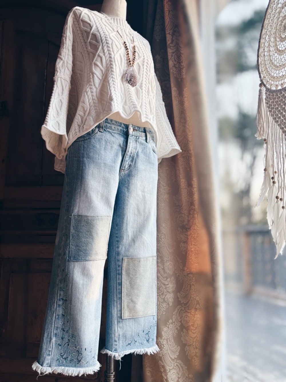 OOAK Artisan Upcycled Bleach Wash Patchwork Cropped Jeans 6P - Picture 2 of 12